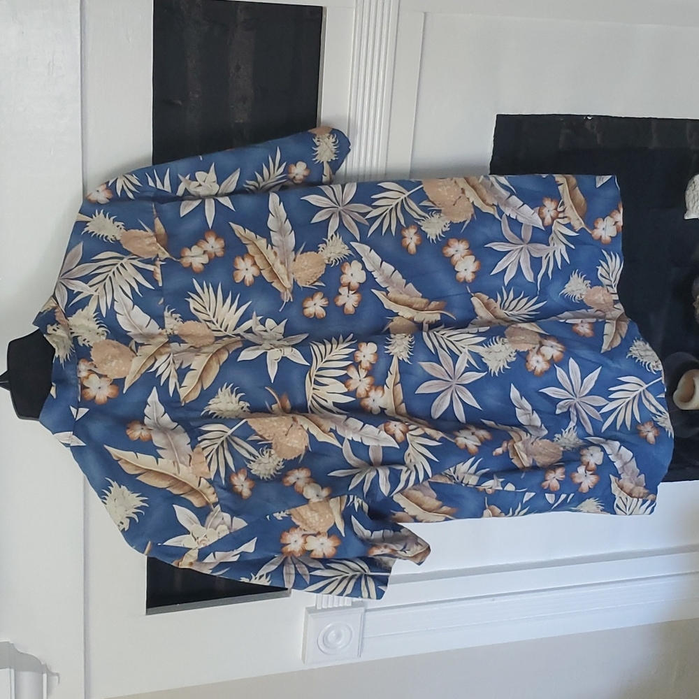 Topical short sleeve shirt - Picture 5 of 8